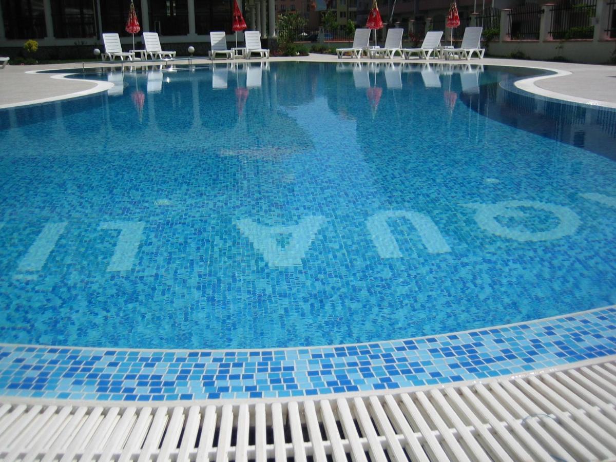 Chateau Del Mar Holiday Apartments Σάνι Μπιτς Εξωτερικό φωτογραφία